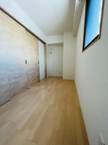 パークレジデンス汐路町の居間・リビング