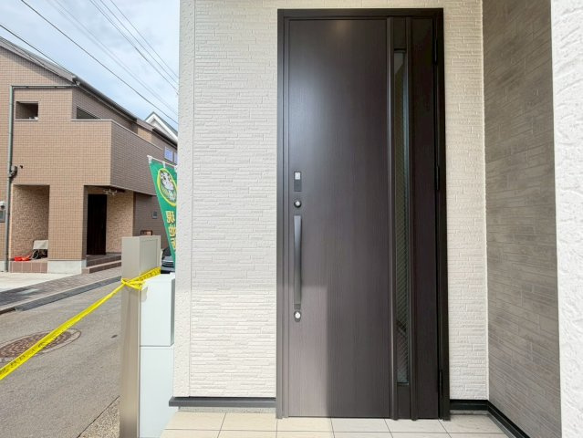 所沢市上新井5丁目　新築戸建　リナージュの玄関|6/16　撮影
