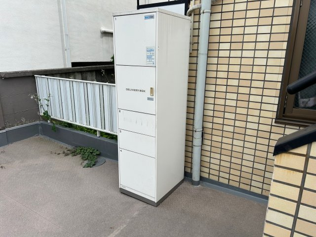 シャトレ上荻のその他共用部分|宅配ボックス
