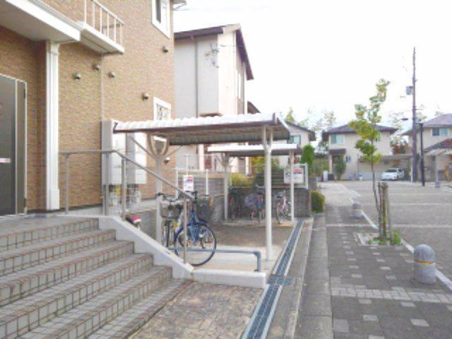 グランディールＢ