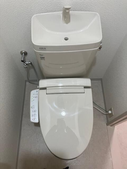 ライオンズマンション初台第３のトイレ