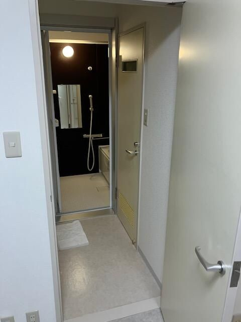 ライオンズマンション初台第３の玄関