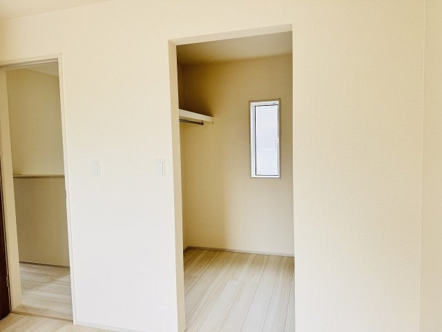 八王子市　石川町　新築一戸建ての収納|～ウォークインクローゼットでお荷物がスッキリ収まります～