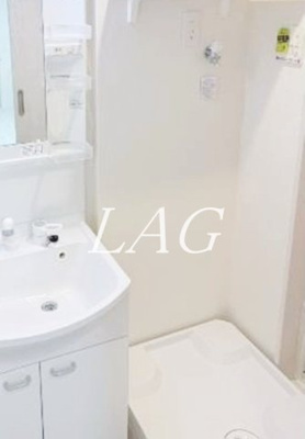 【設備】 | ハーモニーテラス前野町Ⅴ | 室内洗濯機置き場です。