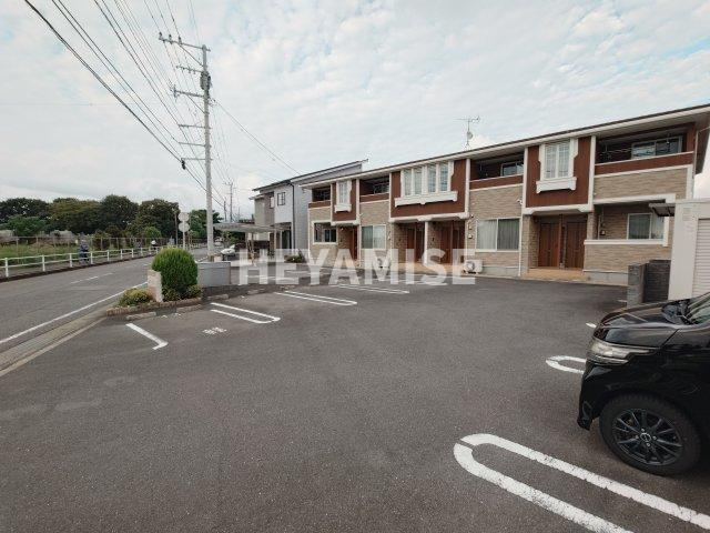 ボンヌール諏訪の駐車場