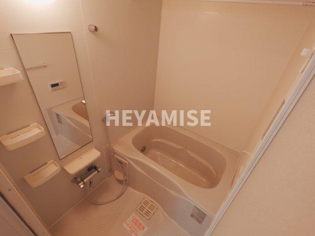 ボンヌール諏訪の浴室|※室内画像は別号室のもの