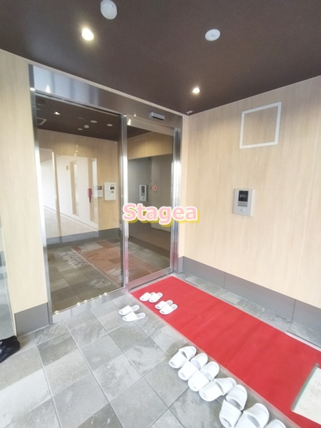 スマートグラン浦和岸町のエントランス