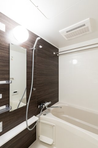 パークアクシス横浜伊勢佐木町通りの浴室|※写真は同タイプ住戸です。