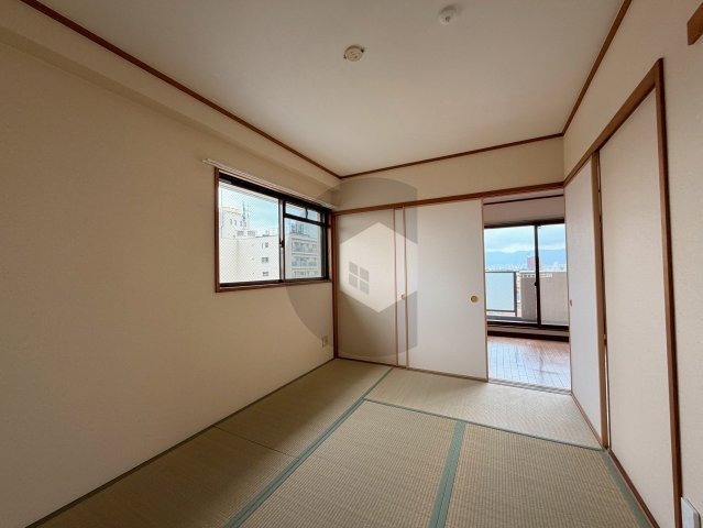 ソレイユ俊徳道の和室