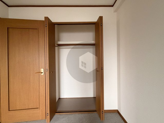 ソレイユ俊徳道の収納