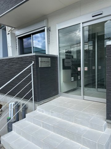グラン六ツ川のエントランス|防犯面も安心なオートロック