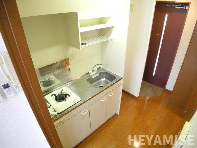 セレスティア・カネガエのキッチン|※同間取りの別の階のお部屋の画像です※