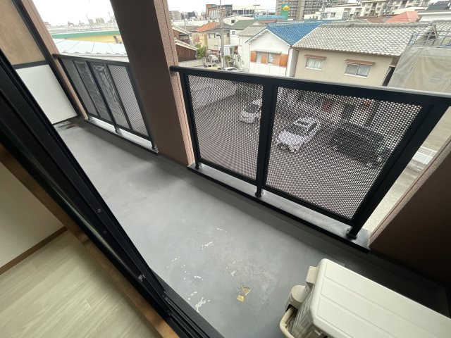 ラ・パルテール壱番館のバルコニー