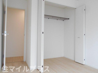 【洋室】 | 郡山市菜根3丁目新築一戸建て7棟 | 広々とした洋室です