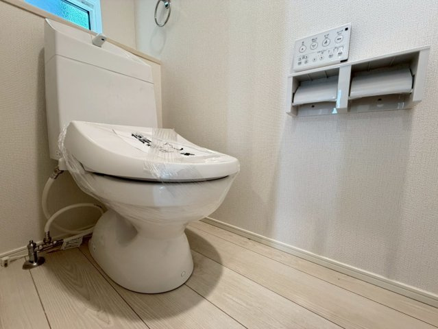 所沢市下安松全2棟　新築戸建　リナージュのトイレ|6/16　撮影