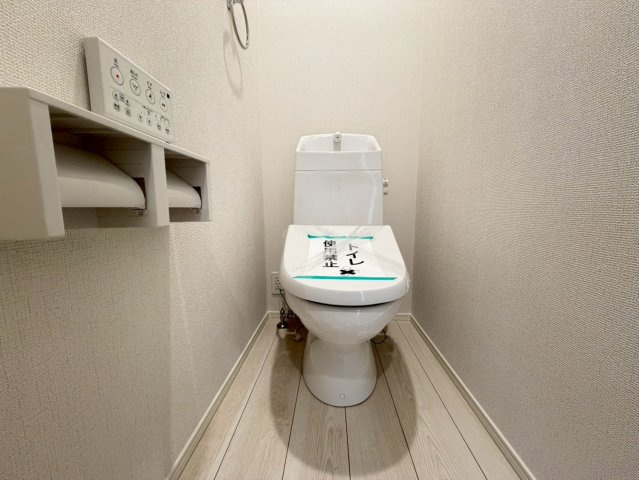 所沢市下安松全2棟　新築戸建　リナージュのトイレ|6/16　撮影