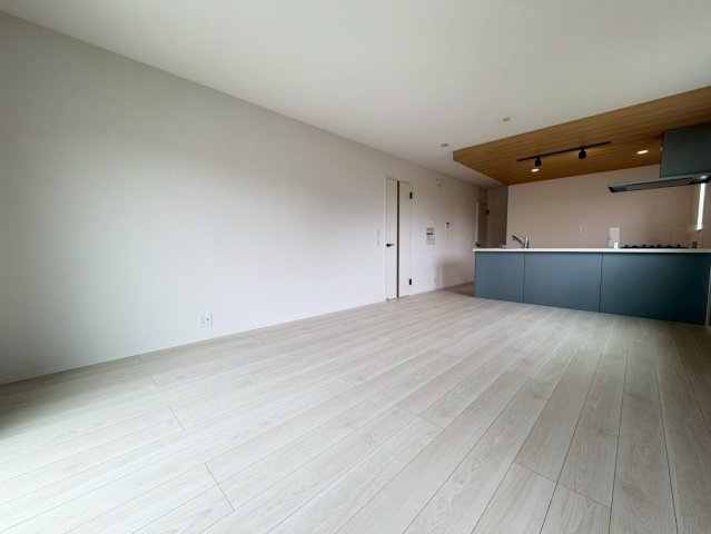 所沢市下安松全2棟　新築戸建　リナージュの居間・リビング|6/16　撮影