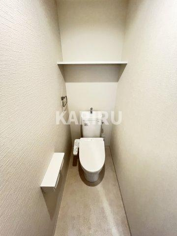 ベルンガーデン勝山北 のトイレ|同物件別部屋の写真です。