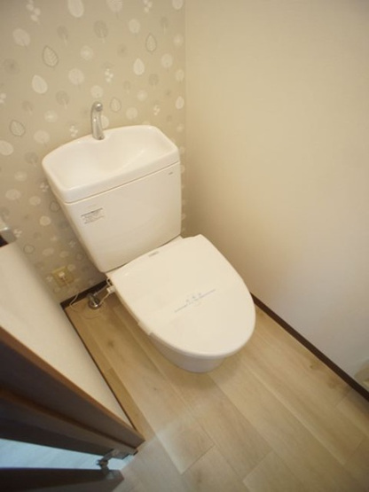 【トイレ】 | サニーハウスみなみはらA | 洋式の水洗トイレです♪