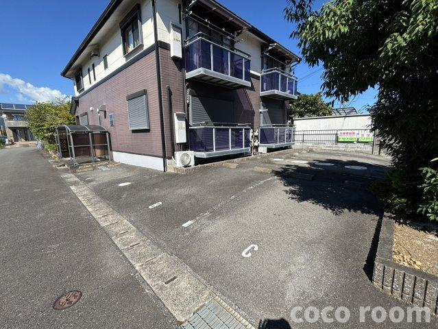 プランドールの駐車場