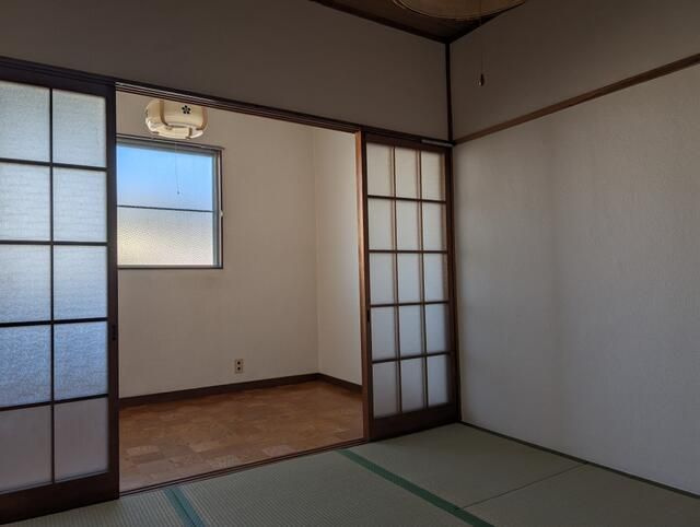 横浜市青葉区しらとり台のテラスの内装
