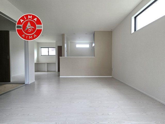 福津市津屋崎7丁目第6-3棟（1号棟）の居間・リビング|多くの時間を過すことになるリビングだからこそ、いつも穏やかな空間・解放感が味わえ毎日が充実します。