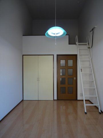ウイング白金Bの洋室|同タイプ別部屋の写真となります