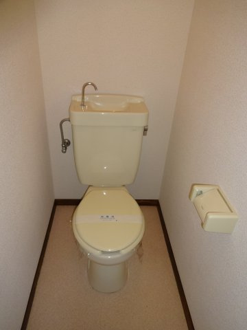 ウイング白金Bのトイレ|同タイプ別部屋の写真となります