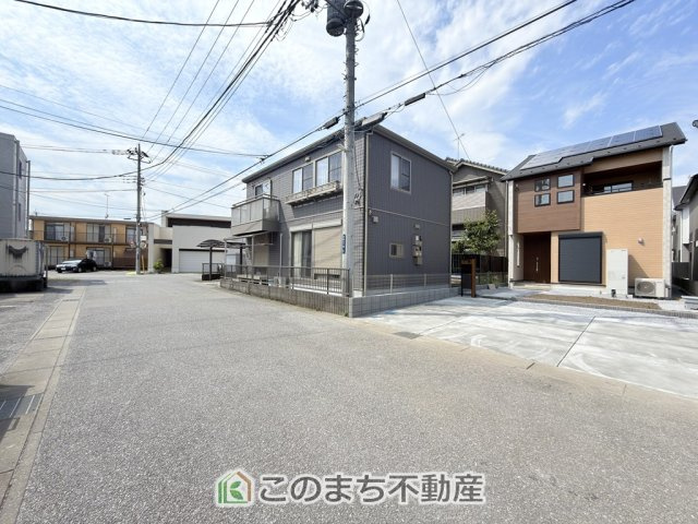 ブルーミングガーデン宇都宮市平松3丁目の前面道路含む現地写真|前面道路含む現地写真