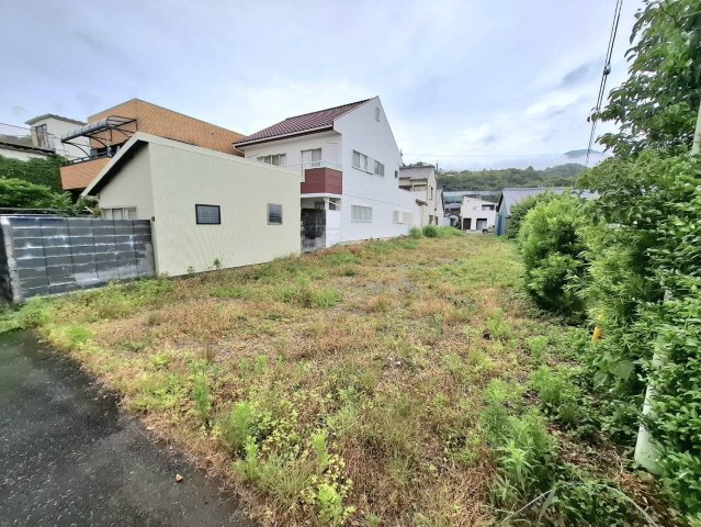 売土地　静岡市清水区蒲原堰沢の外観|自然に囲まれた穏やかな住環境です。家族みんなが心地よく暮らせる住まいです。