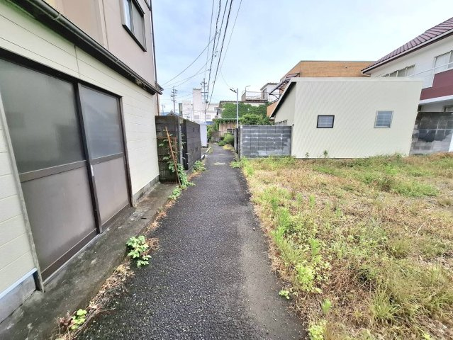 売土地　静岡市清水区蒲原堰沢の前面道路含む現地写真|共立蒲原総合病院まで車で8分です。総合病院なので急病の時にも安心ですね。