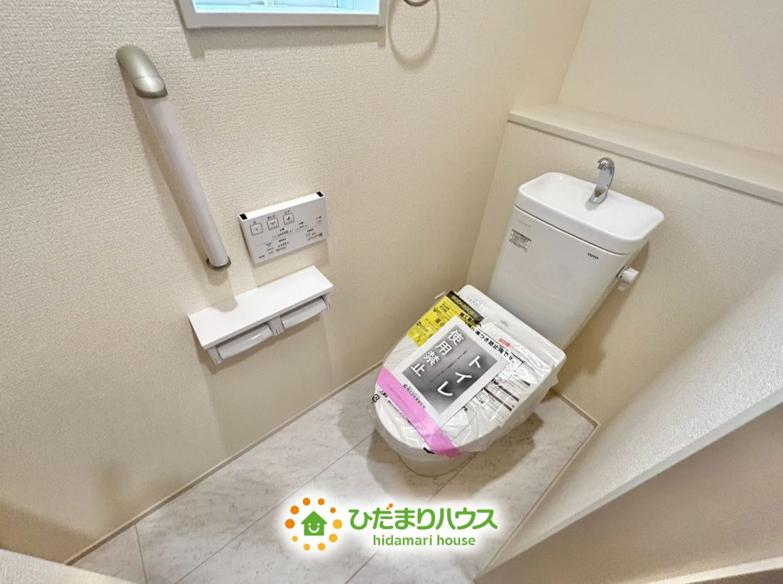 白岡市小久喜　新築一戸建て　のトイレ|シンプルで使い勝手の良い、快適なトイレ空間です！