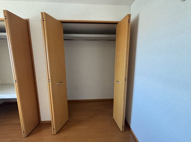 サニーホームズ宮ノ陣B棟の庭