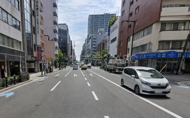 シャンボール内本町 貸店舗事務所の周辺