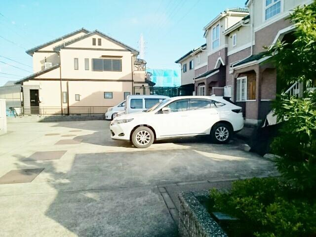 カーサ　リーヴァの駐車場|駐車場