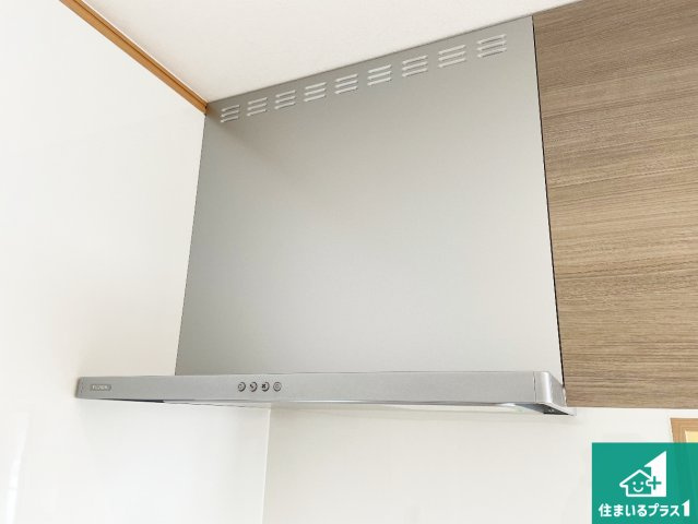 三田市下深田　中古一戸建ての設備|スタイリッシュな印象のフラットタイプ！ＬＥＤ照明付き！