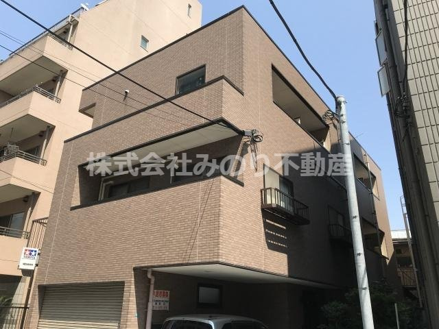 ハイツサードニックスの外観