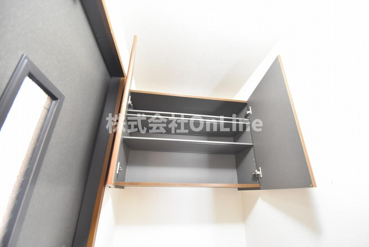 八尾市南小阪合町２丁目のアパートの収納