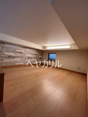 【収納】 | マイフィールズ横浜 | 同建物別部屋参考ロフト