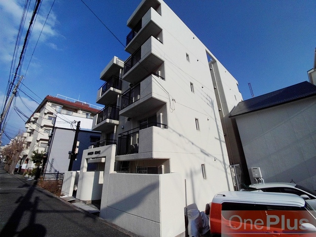 メゾン六甲(篠原中町)の外観
