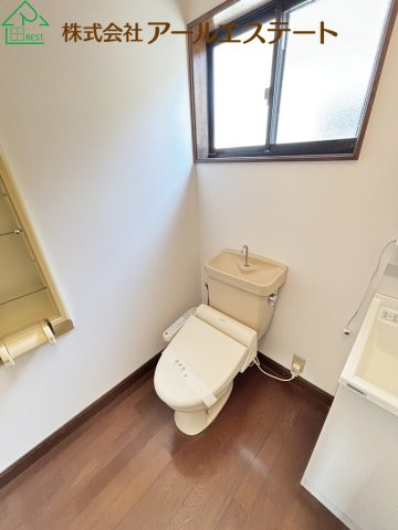 姫路市田寺東3丁目　　中古戸建のトイレ