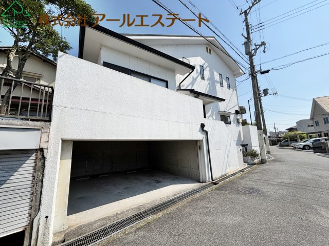 姫路市田寺東3丁目　　中古戸建の駐車場