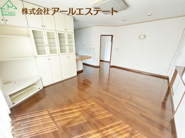 姫路市田寺東3丁目　　中古戸建の居間・リビング