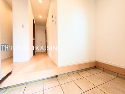 【玄関】 | 狛江市中和泉5丁目　中古戸建　全1棟