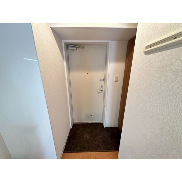 CASA八番館　名古屋市賃貸　仲介手数料無料の玄関