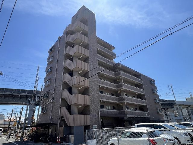 ルナ国体町の画像