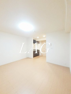 【居間・リビング】 | メゾン・ド・ソレイユ | 洋室のお部屋です。