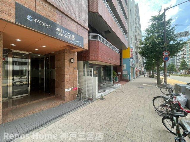 S-FORT神戸三宮北のエントランス