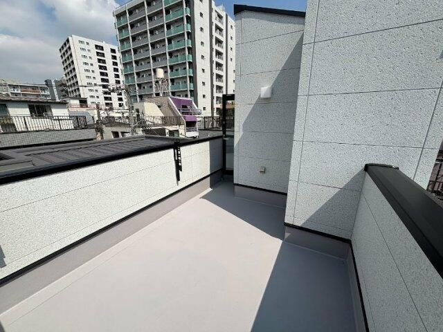 永代戸建のバルコニー