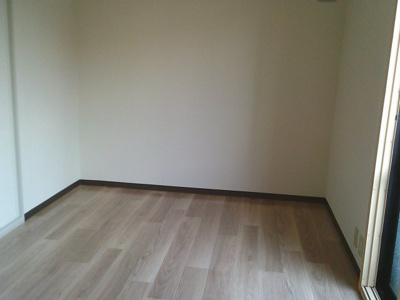 【洋室】 | リバーハイツ石津